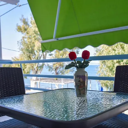 Orizontas Seaview Maisonette